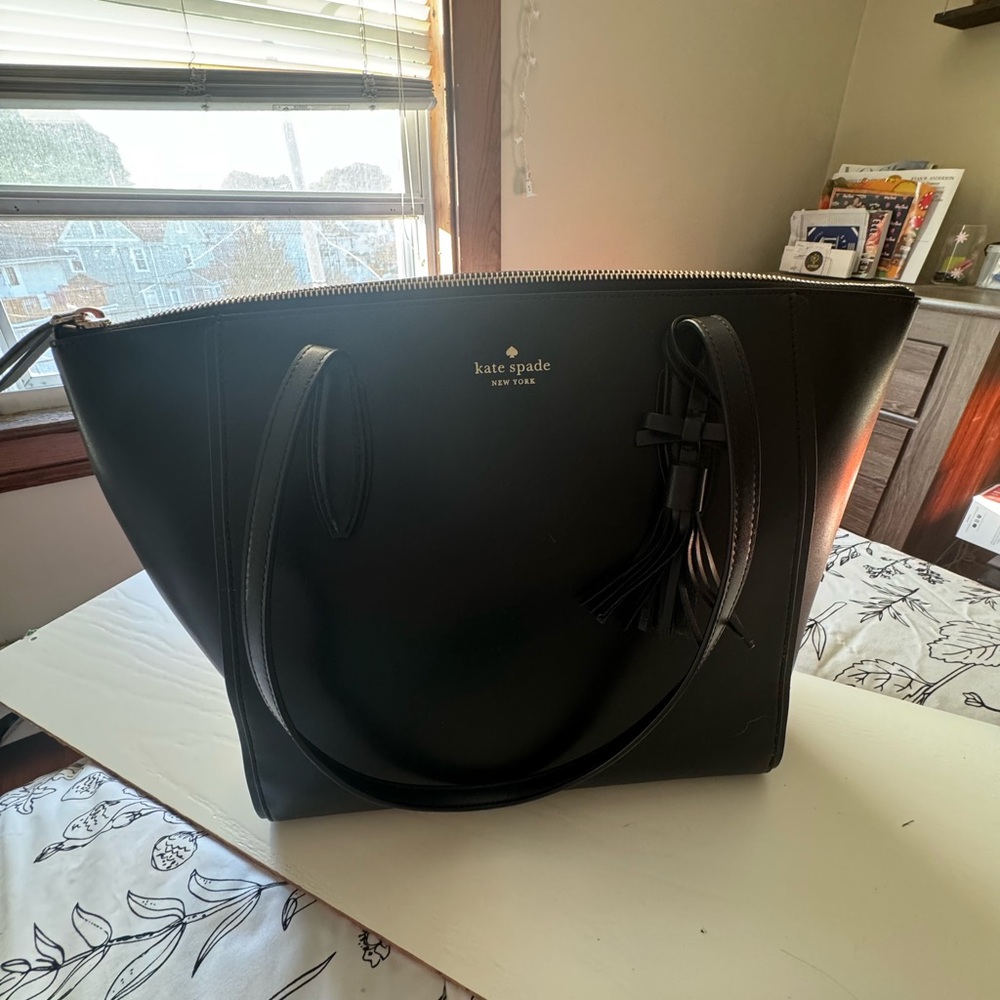kate spade black tote